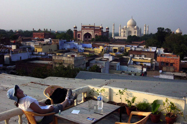 Agra - Taj Mahal from rooftop