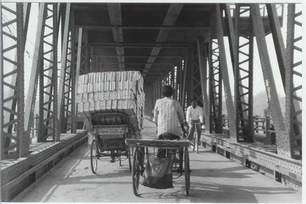 Agra - bridge load