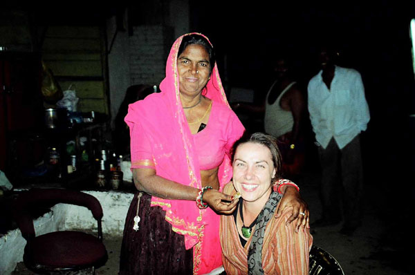 Ajmer Night - Sheila and sister