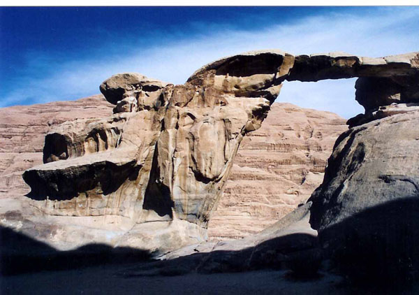 Wadi Rum - arch