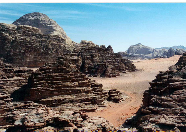 Wadi Rum - jagged hills