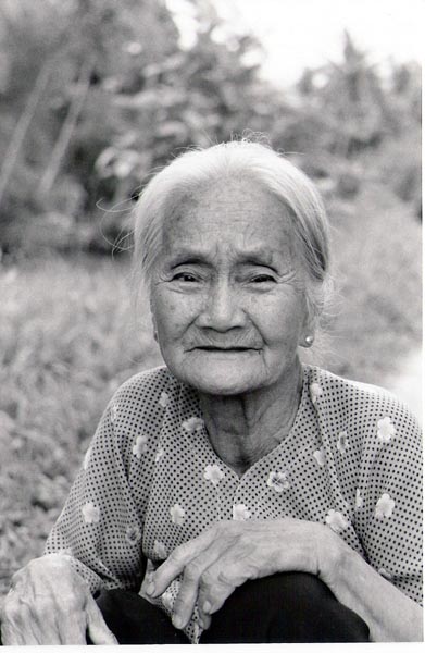 Mekhong Delta - old woman